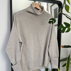 Aritzia Wilfred Turtleneck Sweater - L